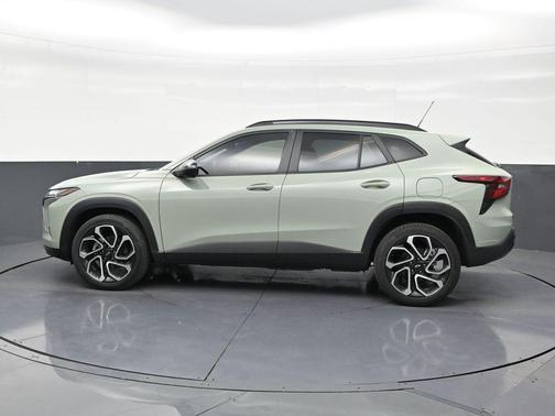 Cacti Green 2024 Chevrolet Trax FWD 2RS