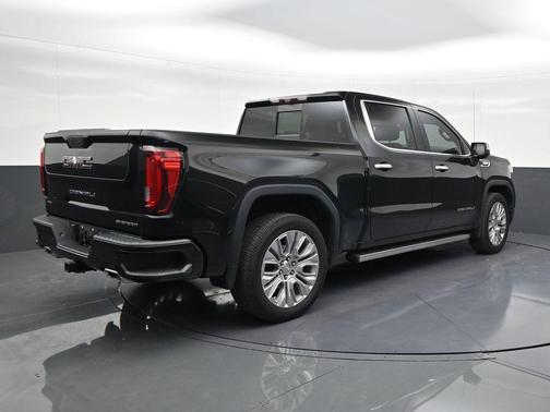 Onyx Black 2021 GMC Sierra 1500 Denali