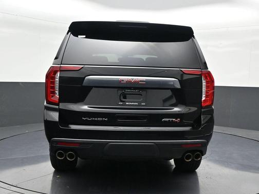2022 GMC Yukon 4WD AT4