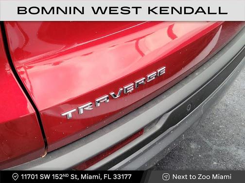 2025 Chevrolet Traverse LT
