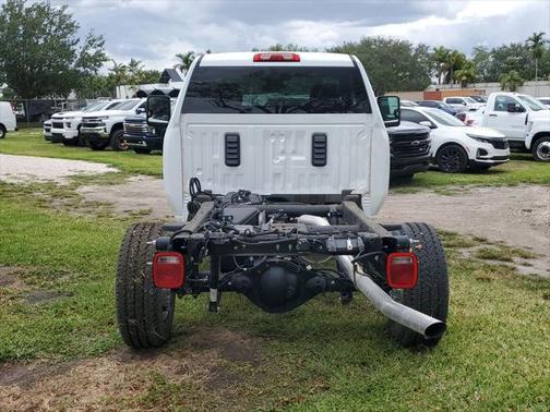2025 Chevrolet Silverado 2500 WT