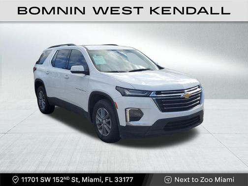2023 Chevrolet Traverse LT Cloth