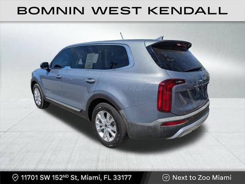 2022 Kia Telluride LX