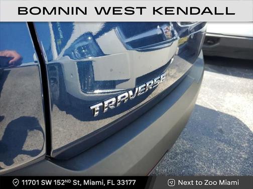 2023 Chevrolet Traverse LS