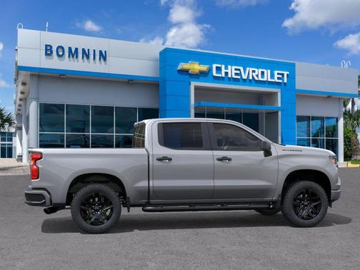 Sterling Gray Metallic 2026 Chevrolet Silverado 1500 Custom