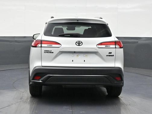 2024 Toyota Corolla Hybrid SE