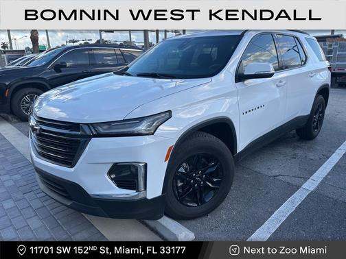 2022 Chevrolet Traverse LT Cloth