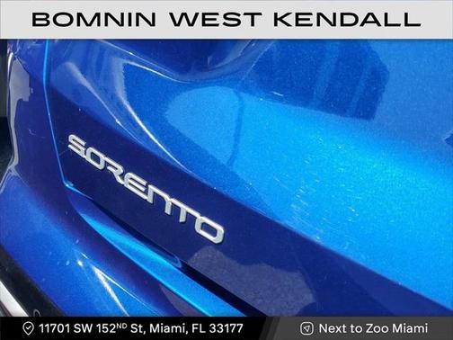 2023 Kia Sorento SX