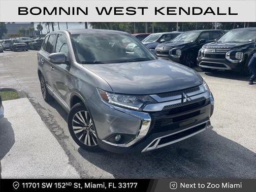 2020 Mitsubishi Outlander SE