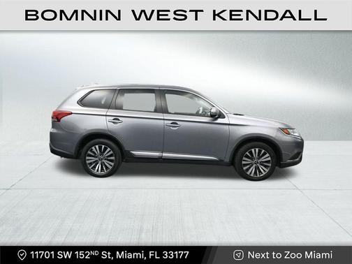 2020 Mitsubishi Outlander SE