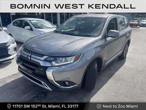 2020 Mitsubishi Outlander SE