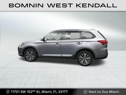 2020 Mitsubishi Outlander SE