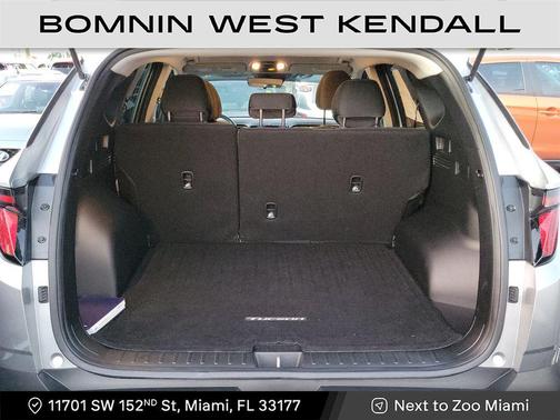 2024 Hyundai TUCSON SE