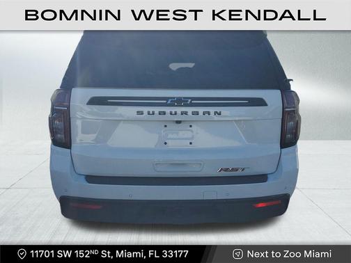 2023 Chevrolet Suburban RST