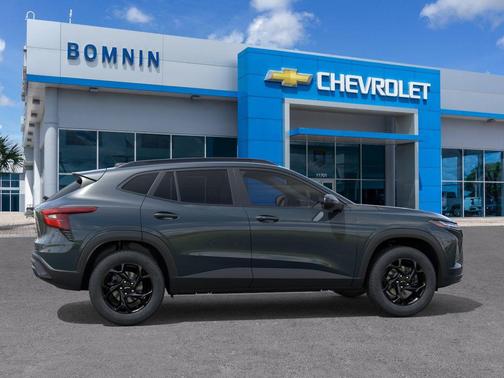 Cypress Gray 2026 Chevrolet Trax LT