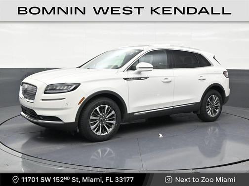 Pristine White Metallic Tri-Coat 2023 Lincoln Nautilus Reserve