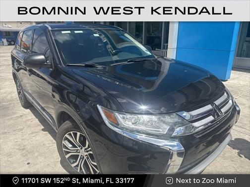 2017 Mitsubishi Outlander ES