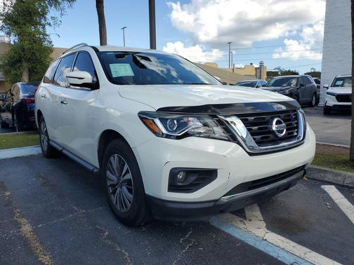 2020 Nissan Pathfinder SV 2WD