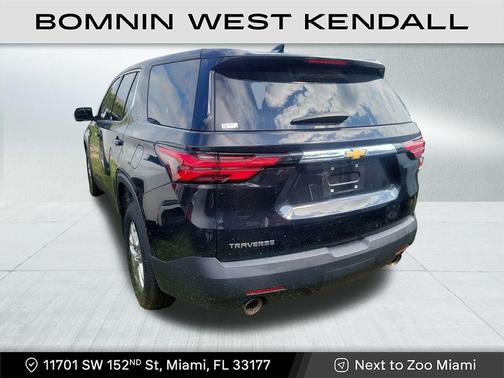 2022 Chevrolet Traverse LS