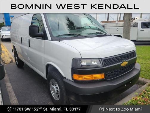 2025 Chevrolet Express 2500 RWD 2500 Regular Wheelbase WT