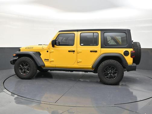 Hellayella Clearcoat 2021 Jeep Wrangler Unlimited Sport Altitude