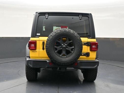 Hellayella Clearcoat 2021 Jeep Wrangler Unlimited Sport Altitude