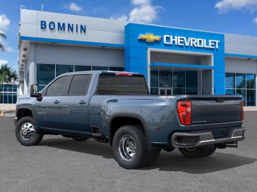 Lakeshore Blue Metallic 2026 Chevrolet Silverado 3500 LT