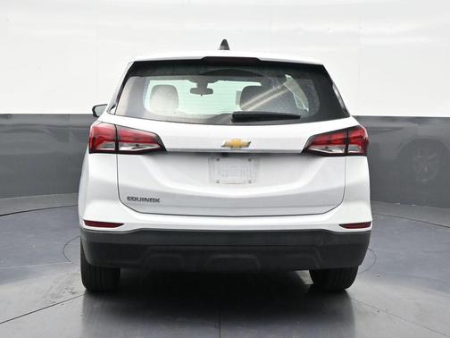 Summit White 2024 Chevrolet Equinox LS