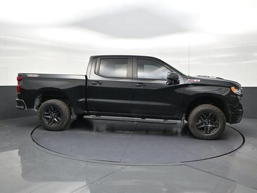 Black 2023 Chevrolet Silverado 1500 LT Trail Boss