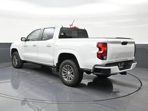 Summit White 2023 Chevrolet Colorado LT