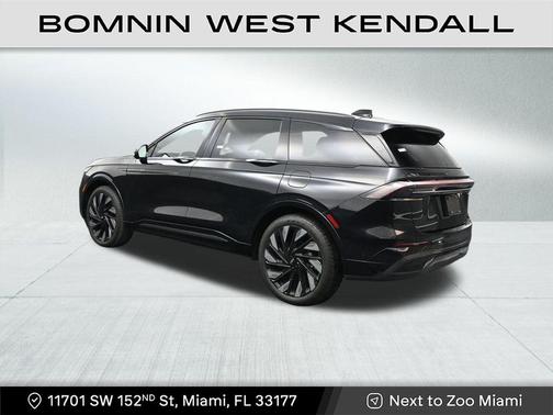 2024 Lincoln Nautilus Reserve