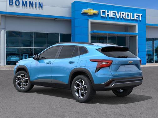 Marina Blue Metallic 2026 Chevrolet Trax LT