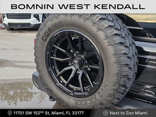 2023 Jeep Wrangler 4-Door Sahara 4x4