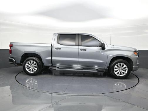 Sterling Gray Metallic 2024 Chevrolet Silverado 1500 Custom