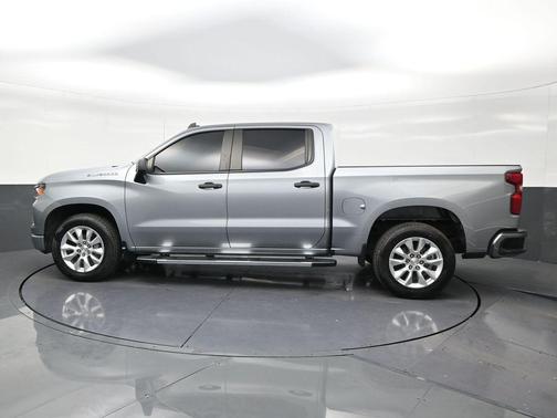 Sterling Gray Metallic 2024 Chevrolet Silverado 1500 Custom