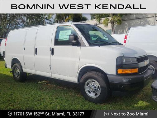 2025 Chevrolet Express 2500 RWD 2500 Regular Wheelbase WT