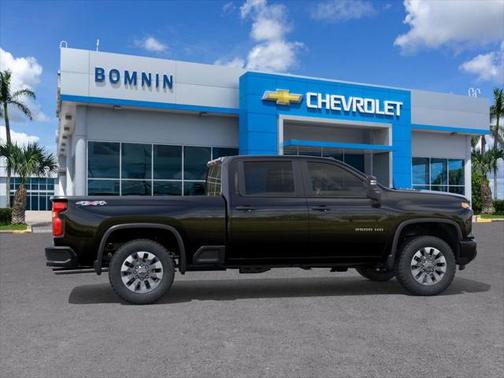 2025 Chevrolet Silverado 2500 Custom