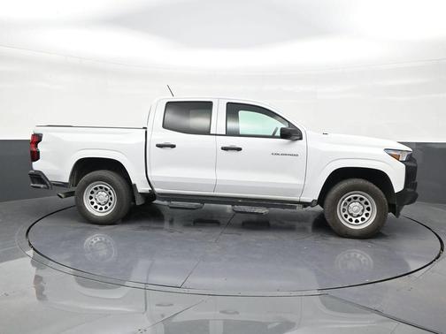 Summit White 2024 Chevrolet Colorado WT