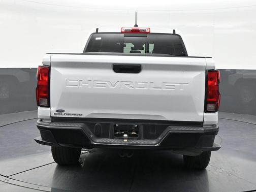 Summit White 2024 Chevrolet Colorado WT