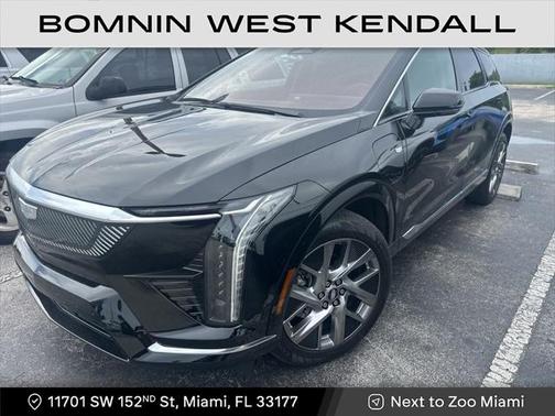 2025 Cadillac OPTIQ Luxury 1 AWD