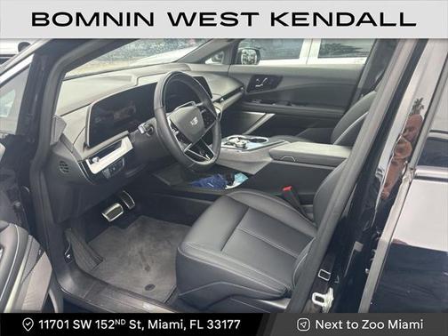 2025 Cadillac OPTIQ Luxury 1 AWD