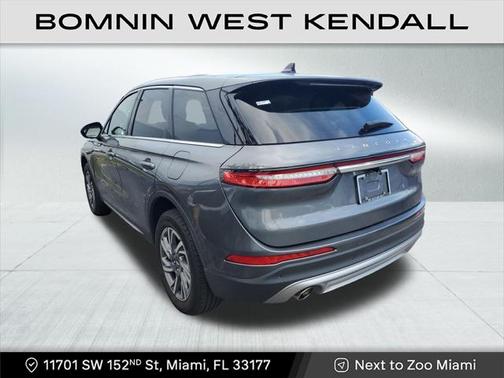 2023 Lincoln Corsair Standard