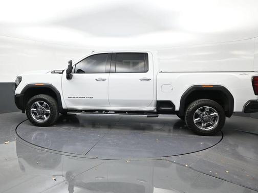 Summit White 2025 GMC Sierra 2500 SLT