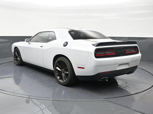 White Knuckle Clearcoat 2023 Dodge Challenger GT