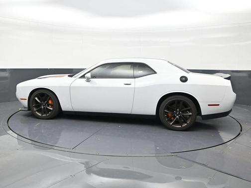 White Knuckle Clearcoat 2023 Dodge Challenger GT