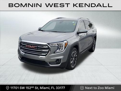 2024 GMC Terrain SLT