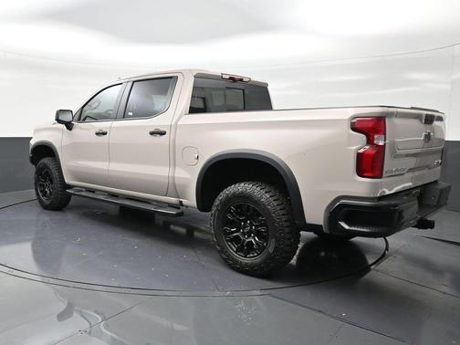 White Sands 2026 Chevrolet Silverado 1500 ZR2