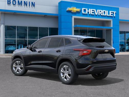 Mosaic Black Metallic 2026 Chevrolet Trax LS