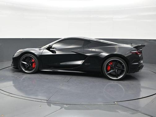 Black 2025 Chevrolet Corvette E-Ray RWD Coupe 1LZ
