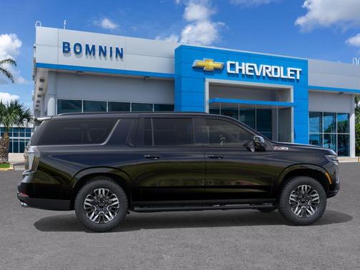 Black 2026 Chevrolet Suburban Z71, 4WD